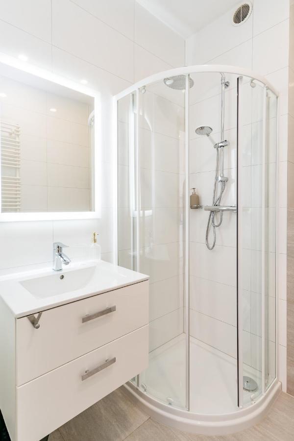 Bright Apartments - Loftaffair คราคูฟ ภายนอก รูปภาพ